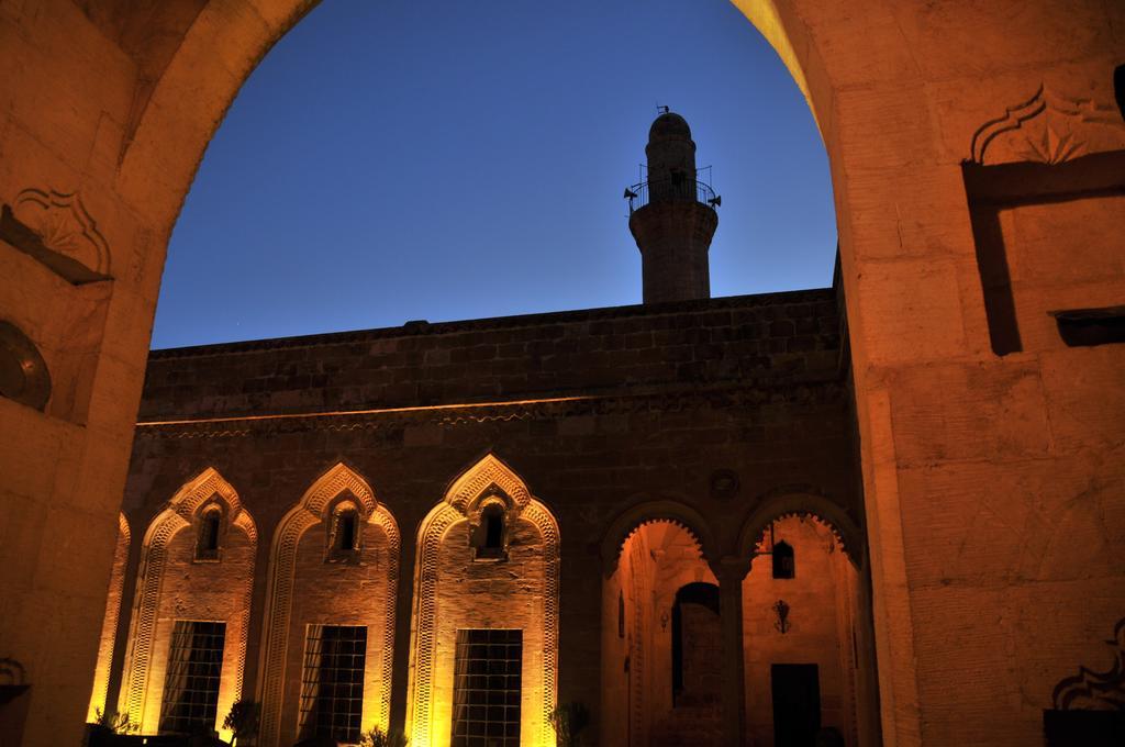 Artuklu Kervansaray ماردين المظهر الخارجي الصورة
